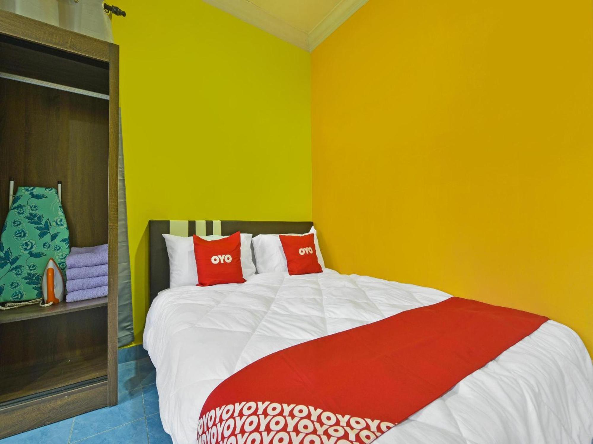 Oyo 90744 Bari Indah Beach Resort Kuala Terengganu Zewnętrze zdjęcie