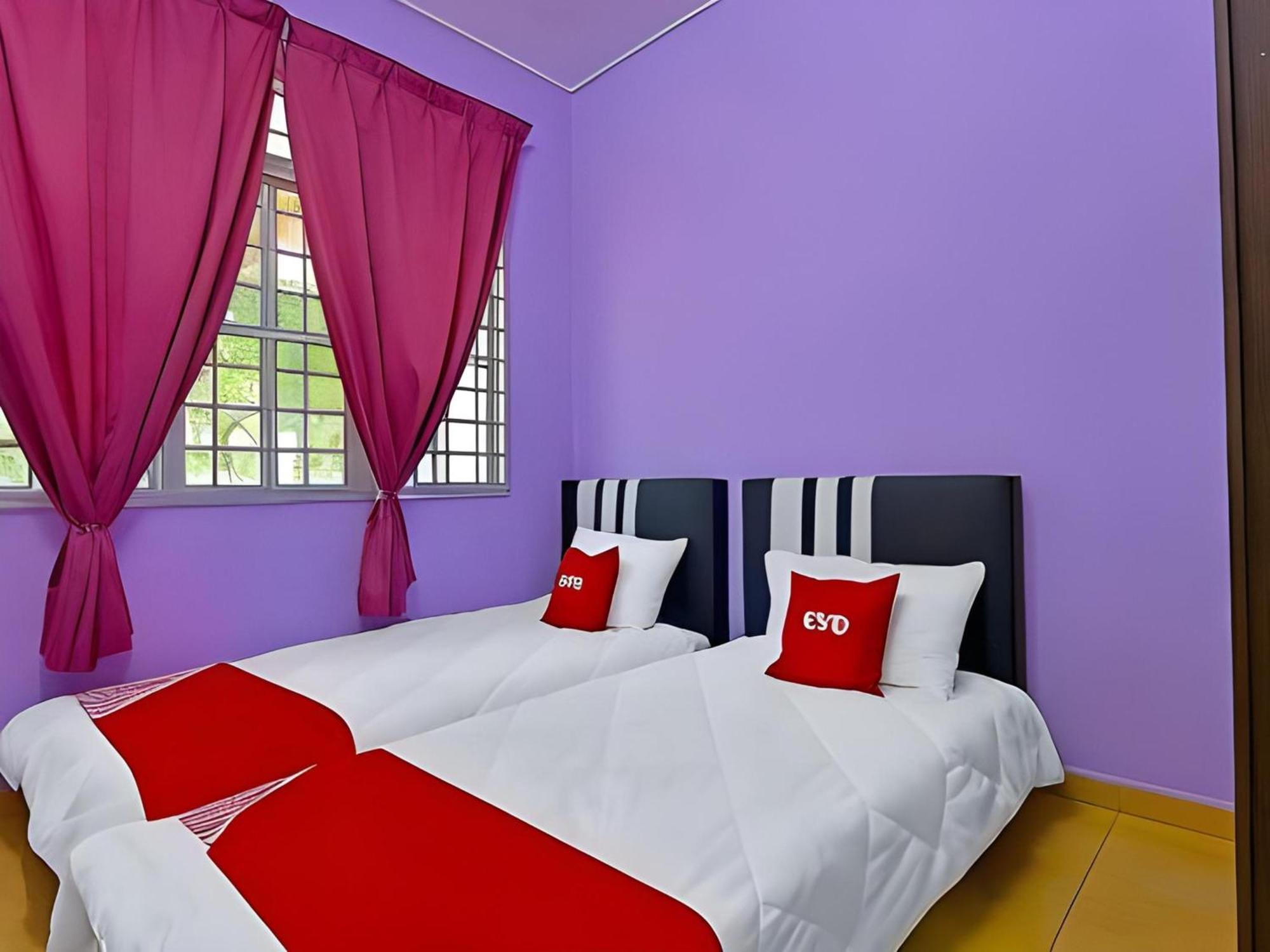 Oyo 90744 Bari Indah Beach Resort Kuala Terengganu Zewnętrze zdjęcie